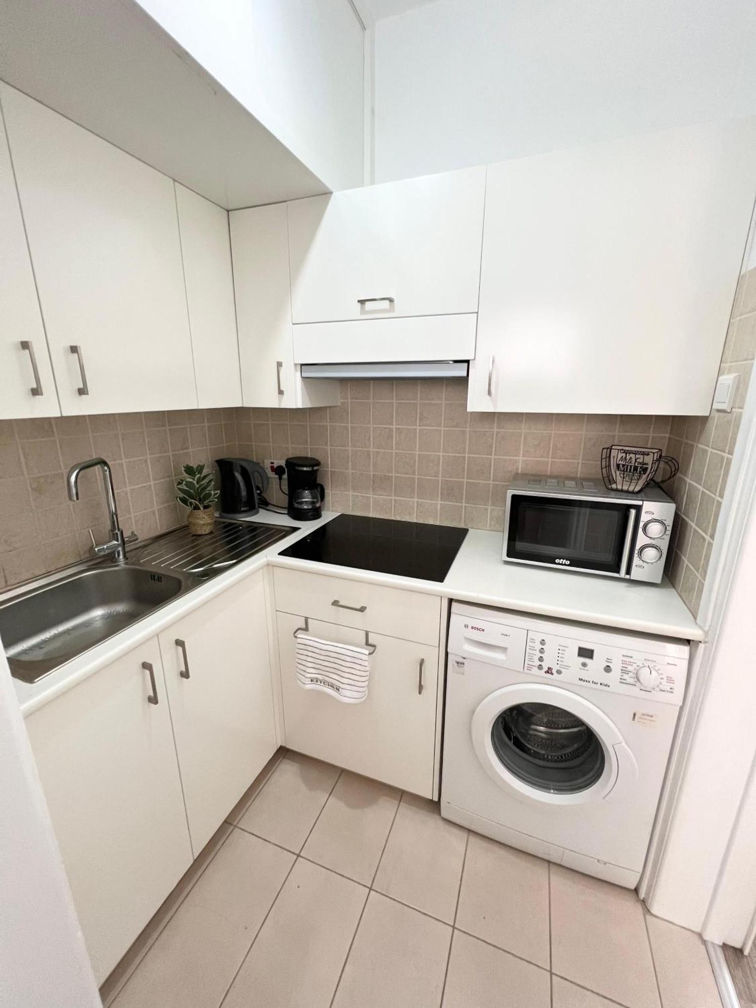 Apartmán Azul Sea View Larnaca Exteriér fotografie